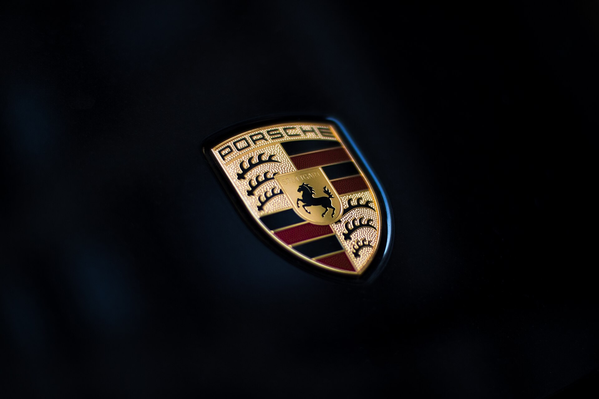 Сверхсекретное изображение нового Porsche Cayenne попало в Интернет