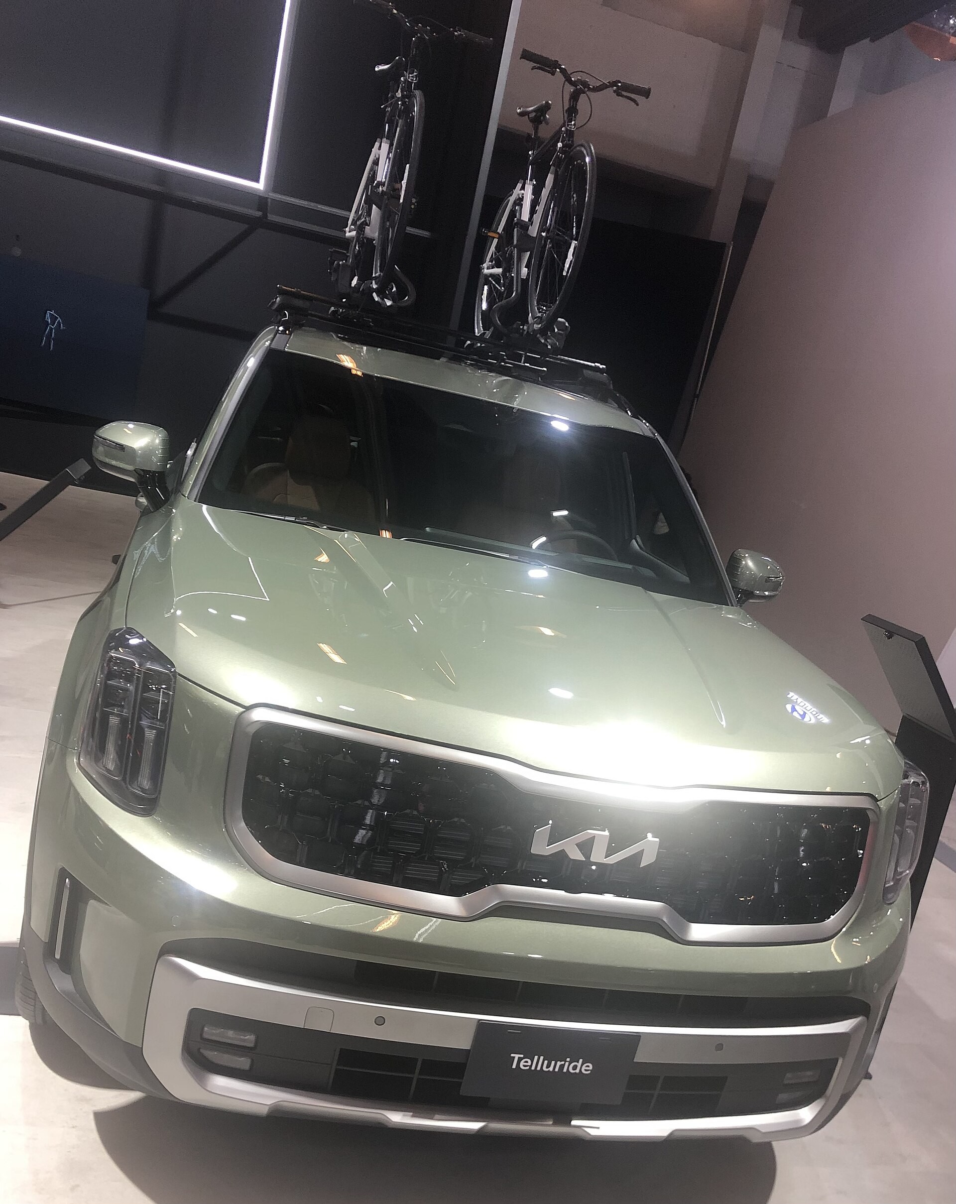 KIA Telluride в США признан "Лучшим внедорожником 2020 года"