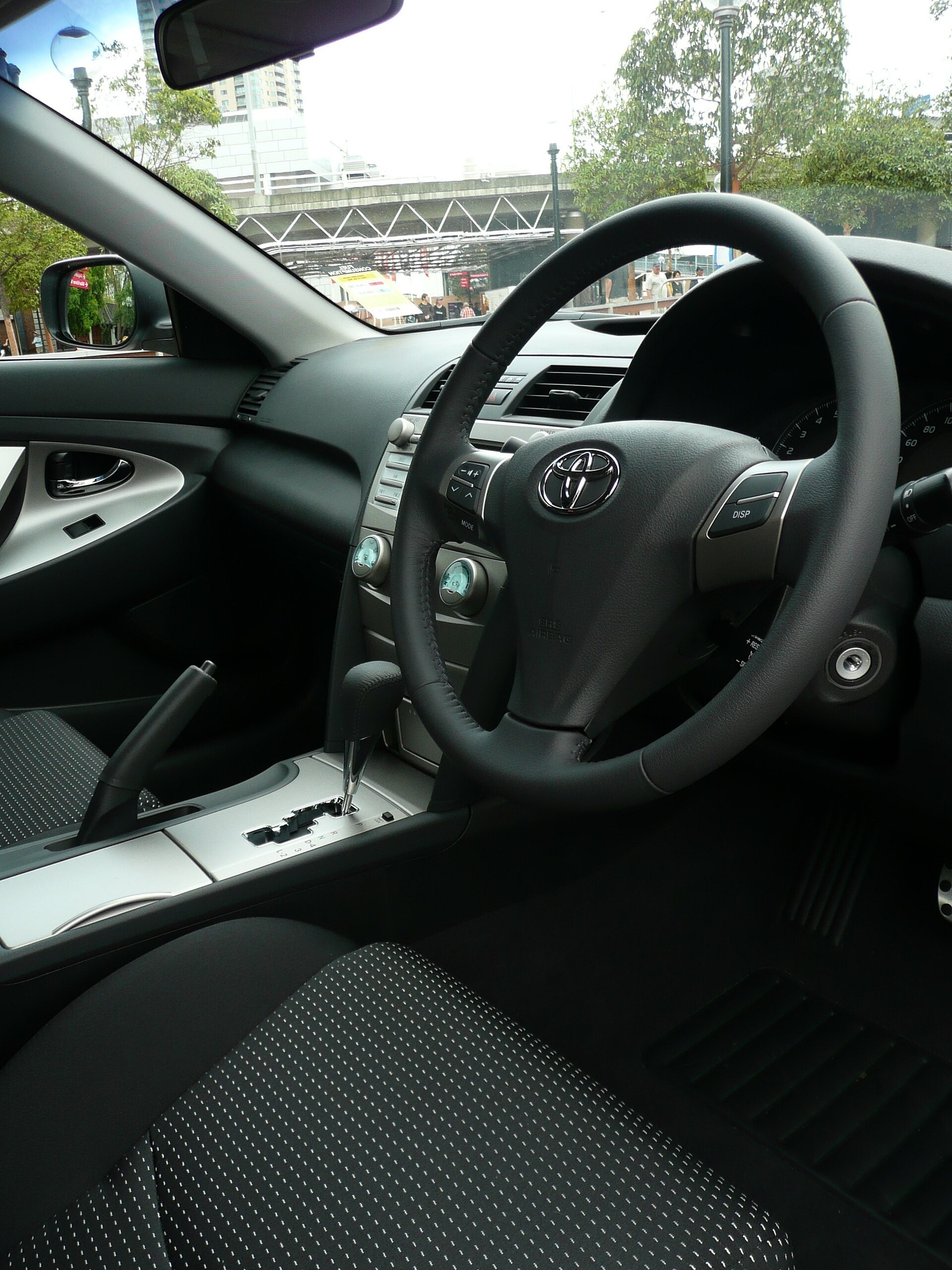 ​Седан Toyota Camry возглавил рейтинг самых безопасных автомобилей 2018 года