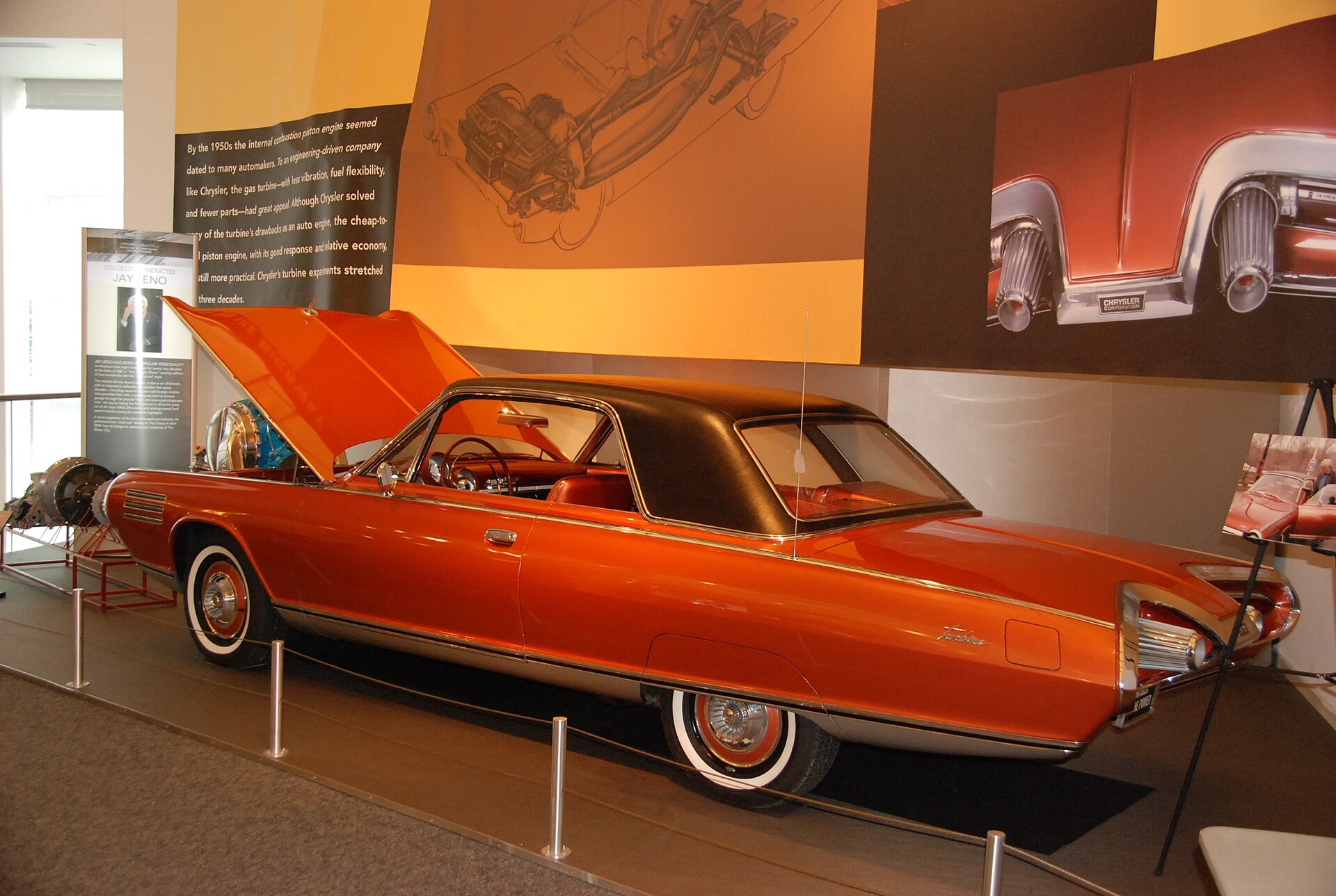 Компания Chrysler обновила свой флагман 300 С